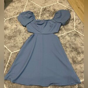 Blue short dress